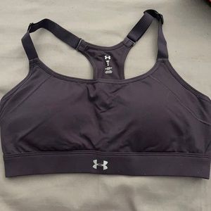 Under Armour sports bra size M